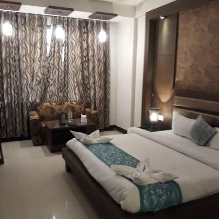 Namaskar Residency Hotel Amritsar Exterior photo