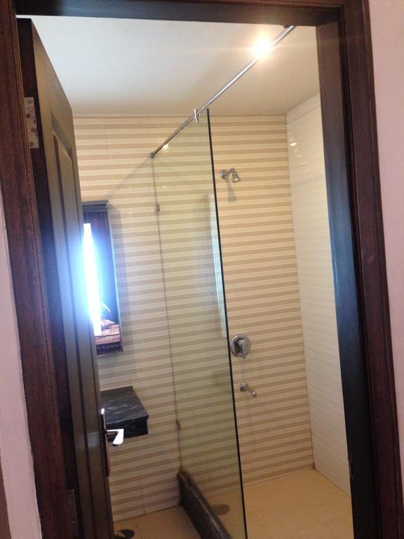 Namaskar Residency Hotel Amritsar Exterior photo