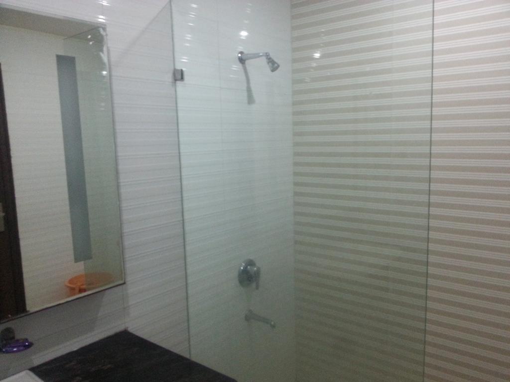Namaskar Residency Hotel Amritsar Exterior photo